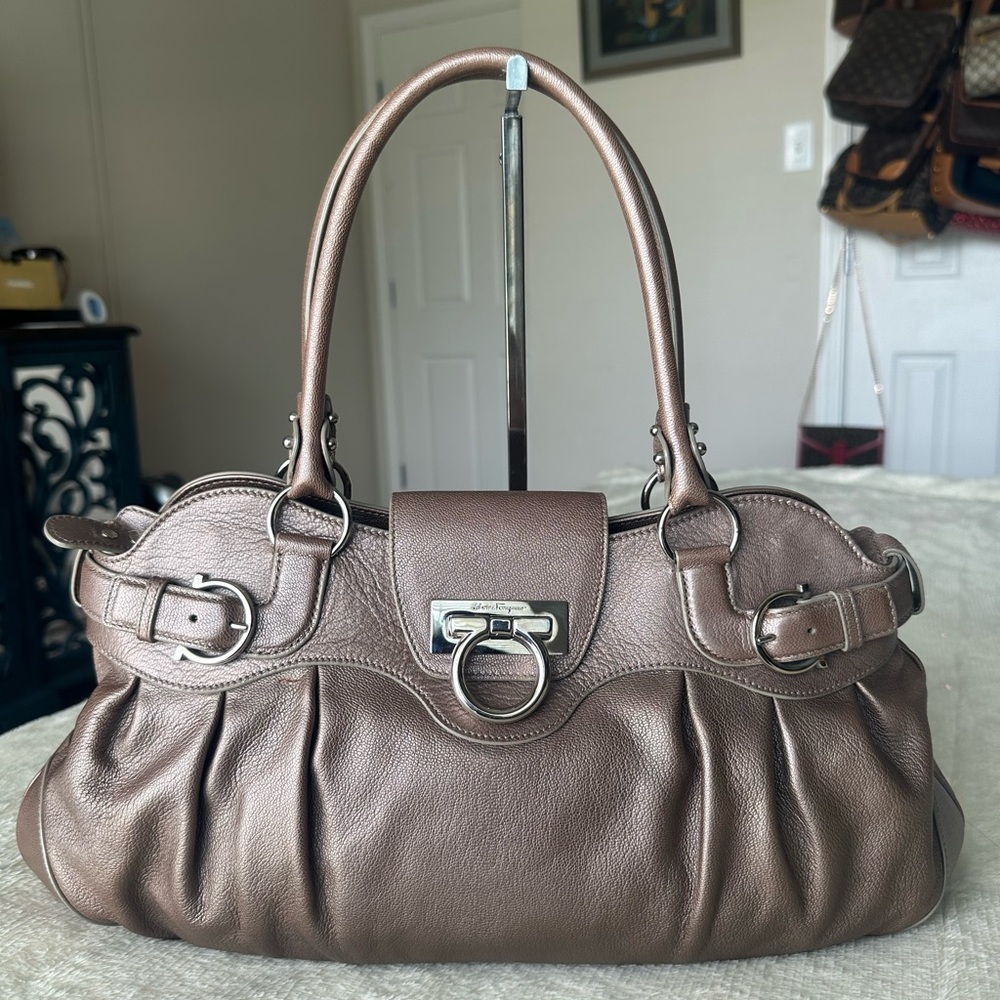 Salvatore Ferragamo Gancini Shoulder/Hand Bag - Picture 2 of 16